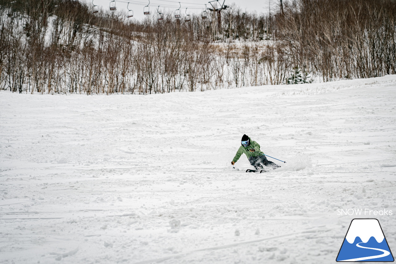 サッポロテイネ｜今シーズンは春セッション！プロスキーヤー・谷藤昌司さんと滑る１日。まさかのパウダー？！